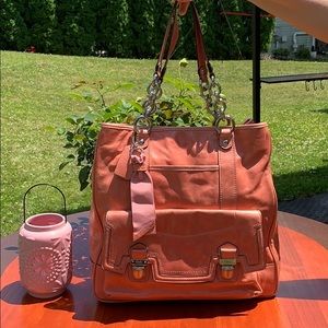 Coach large tote in beautiful peach leather.